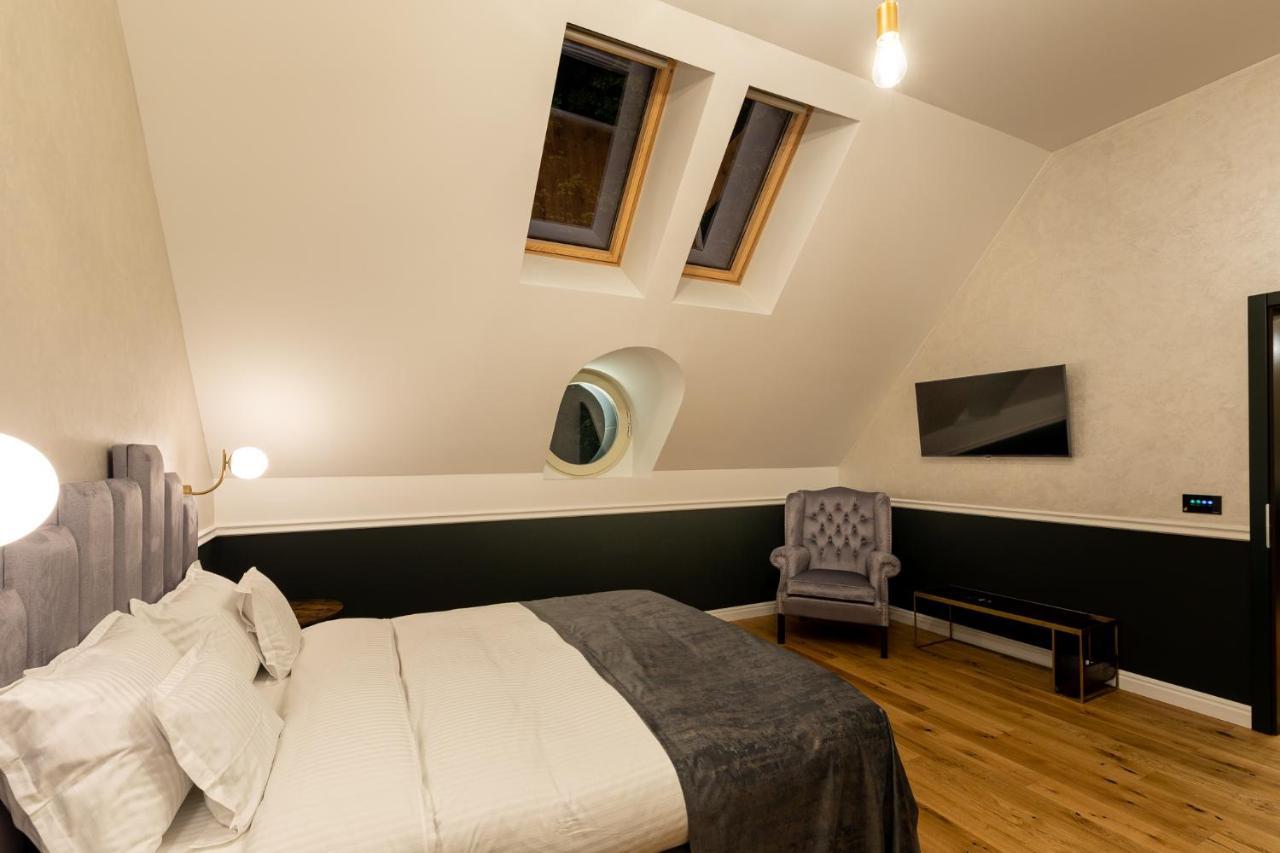 Boutique Hotel Cocosul De Aur Târgu-Mureş 外观 照片