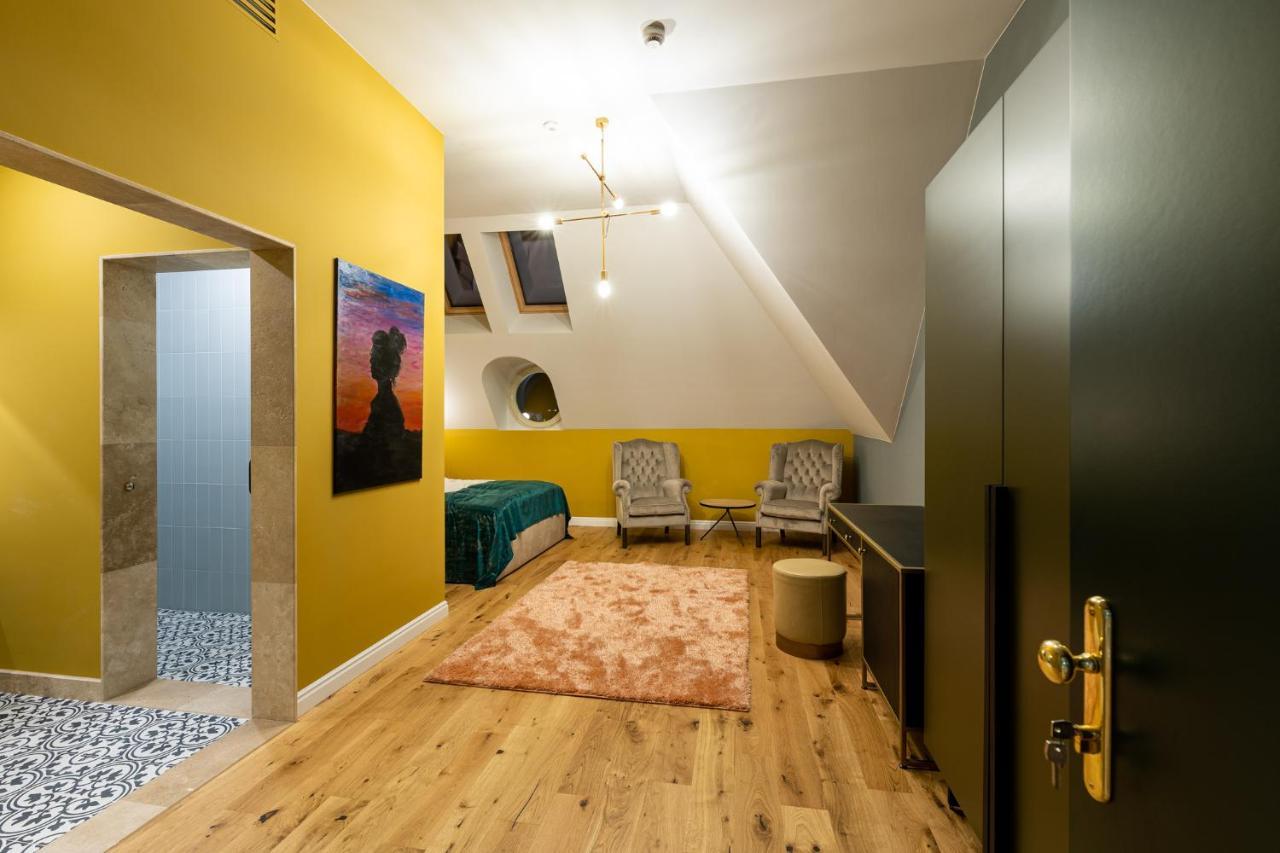 Boutique Hotel Cocosul De Aur Târgu-Mureş 外观 照片