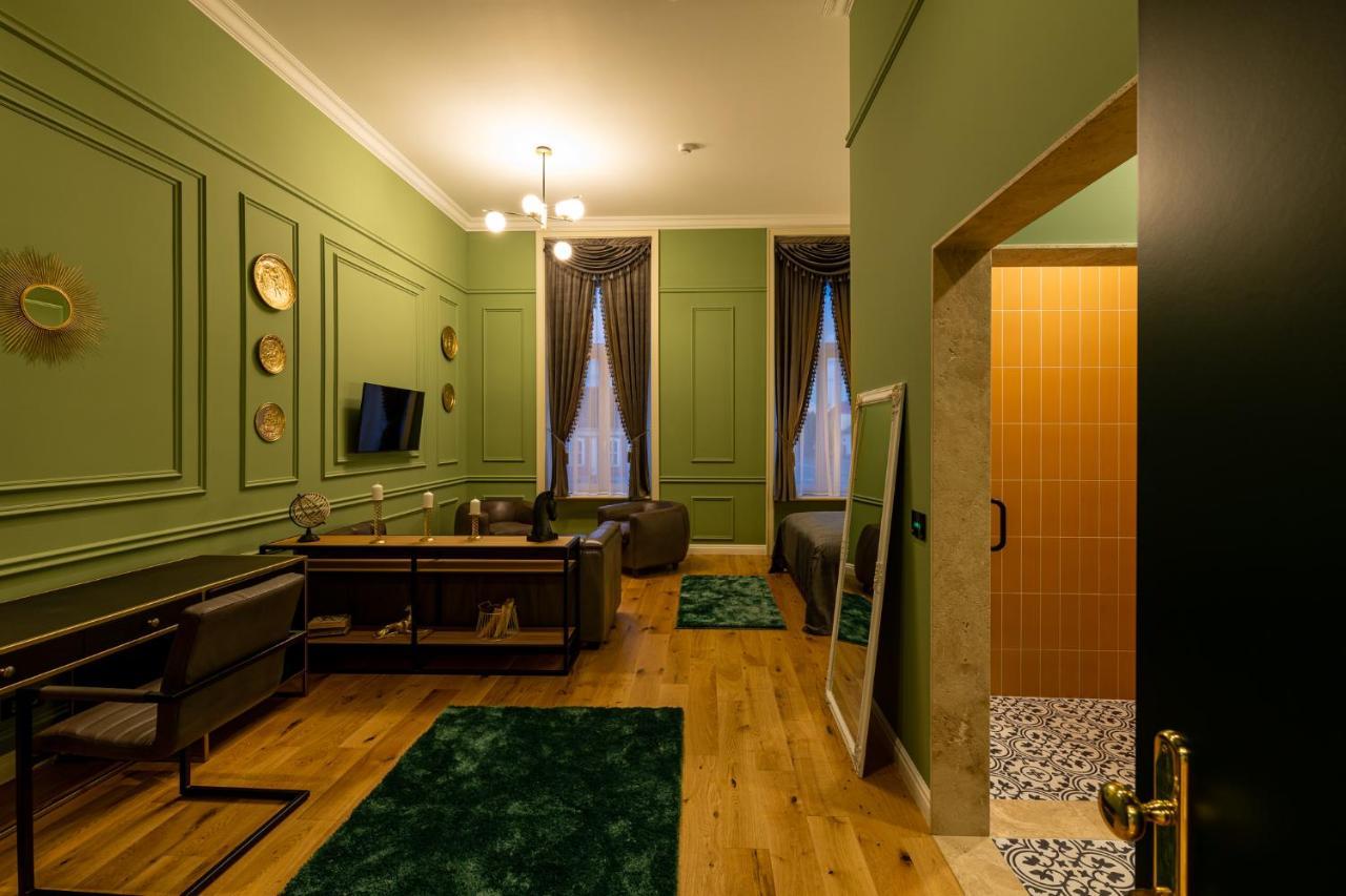 Boutique Hotel Cocosul De Aur Târgu-Mureş 外观 照片