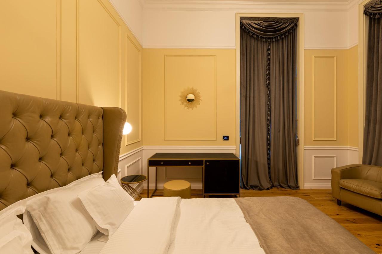 Boutique Hotel Cocosul De Aur Târgu-Mureş 外观 照片
