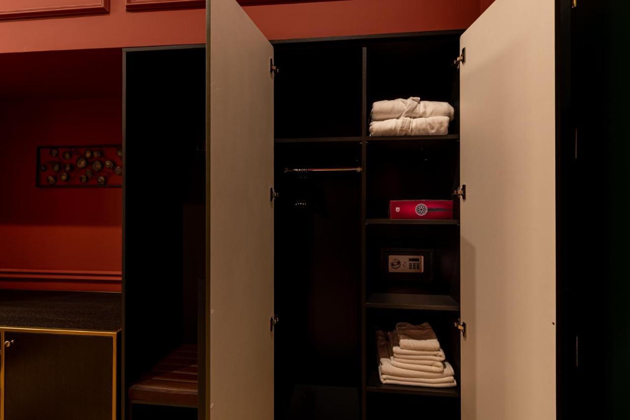 Boutique Hotel Cocosul De Aur Târgu-Mureş 外观 照片