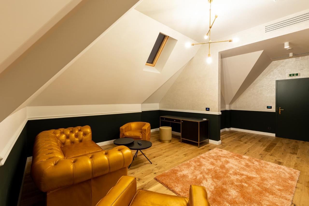 Boutique Hotel Cocosul De Aur Târgu-Mureş 外观 照片