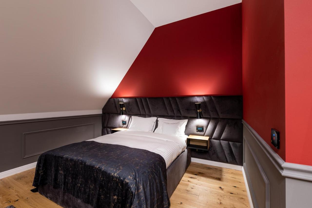 Boutique Hotel Cocosul De Aur Târgu-Mureş 外观 照片