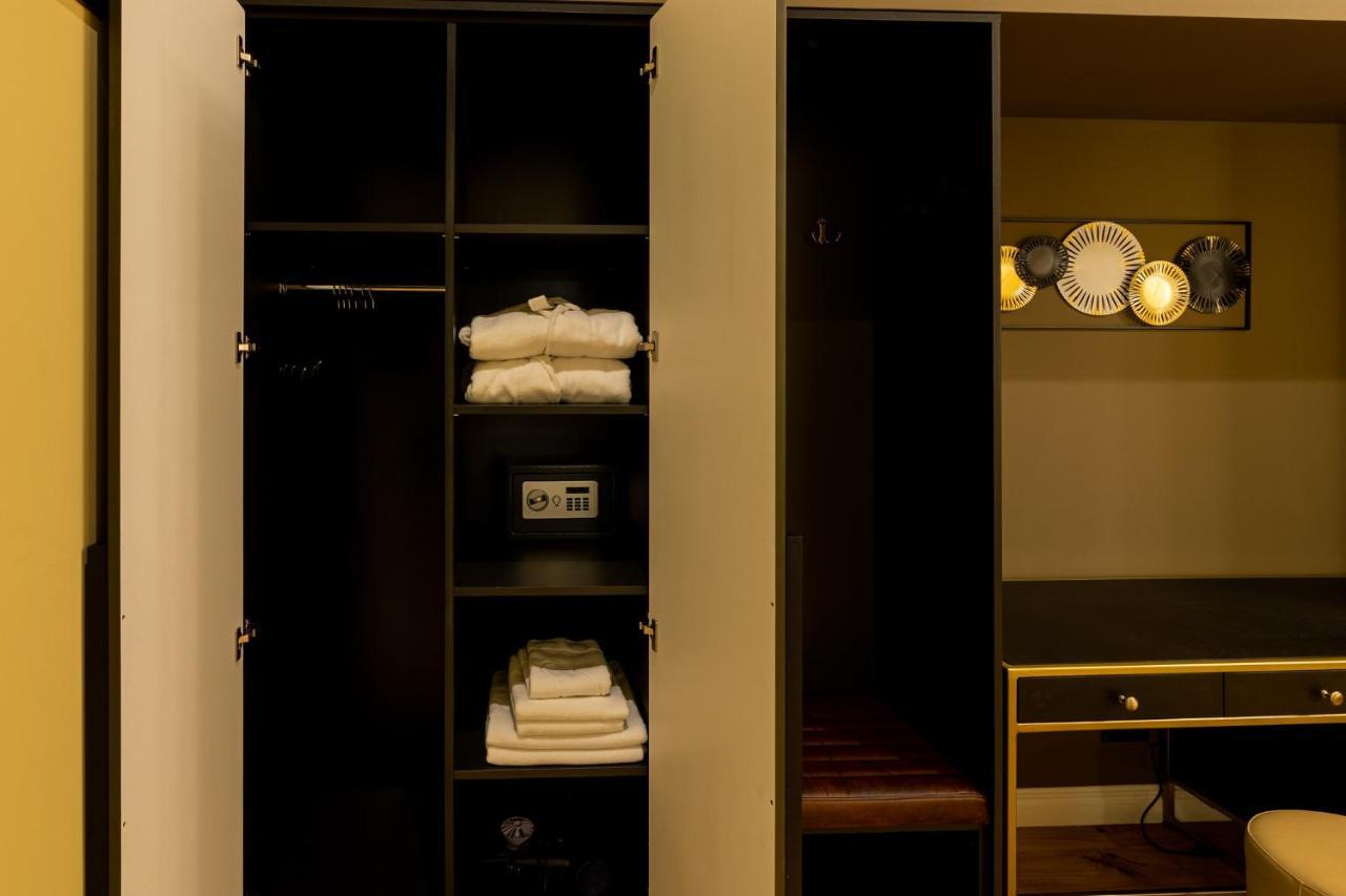 Boutique Hotel Cocosul De Aur Târgu-Mureş 外观 照片