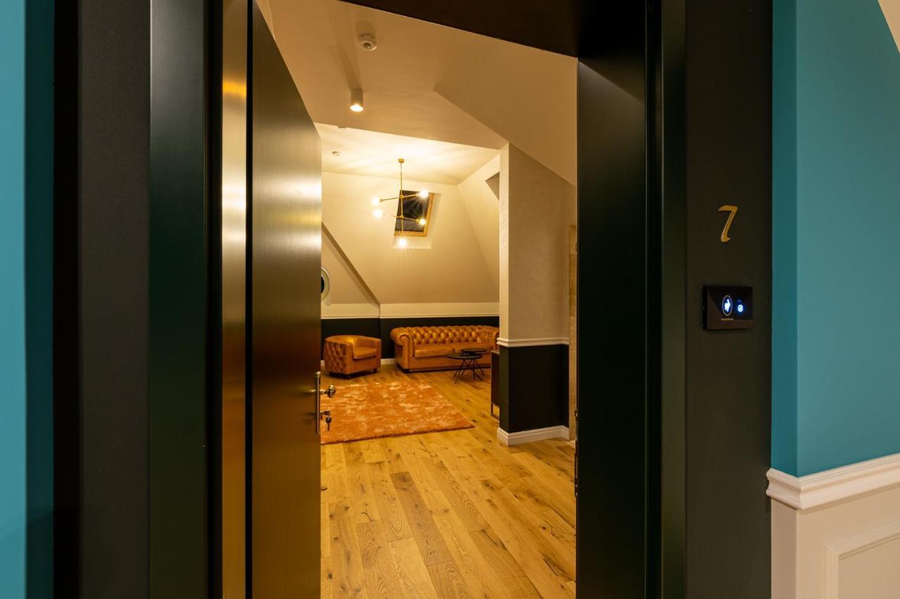 Boutique Hotel Cocosul De Aur Târgu-Mureş 外观 照片